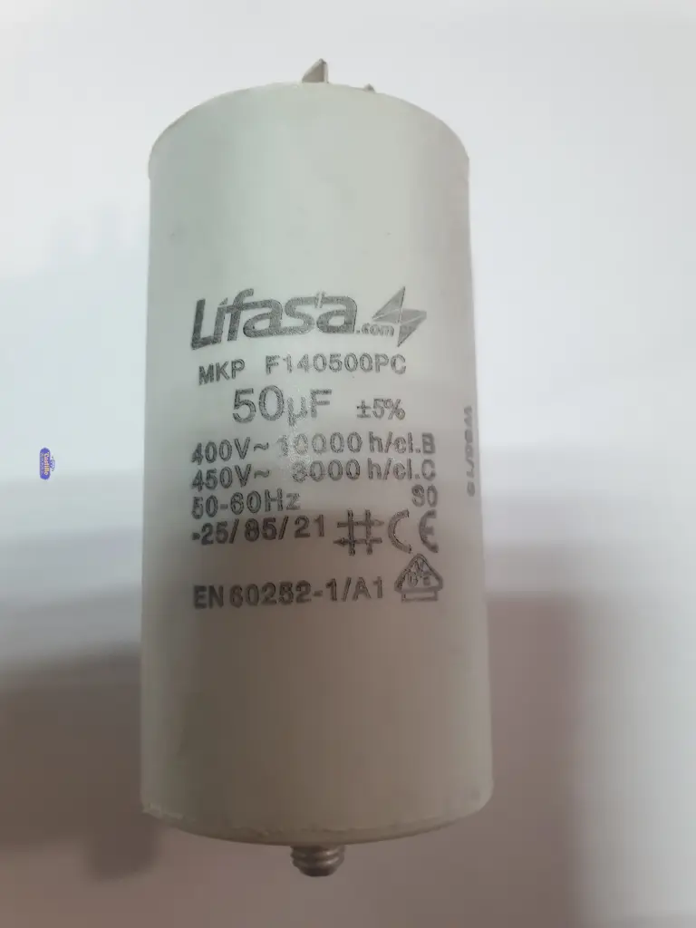 Condensador 50 uF